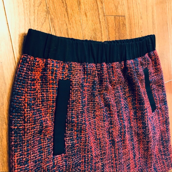 LOFT Skirt - Picture 3 of 6